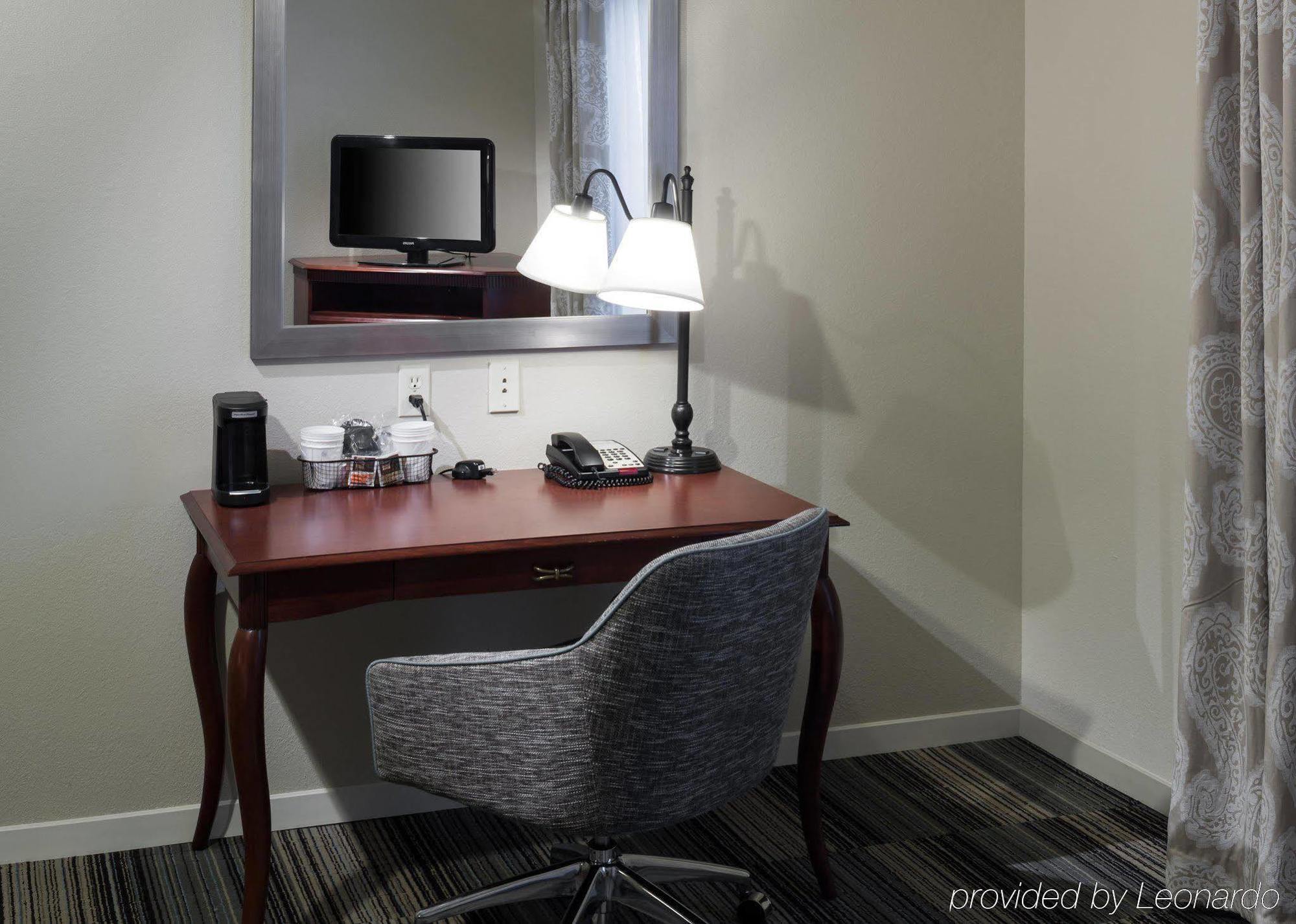 Hampton Inn & Suites Westford-Chelmsford Esterno foto